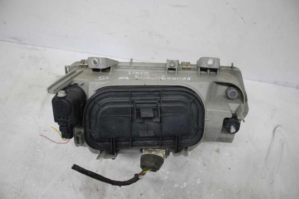 PHARE GAUCHE PEUGEOT - Vue 2